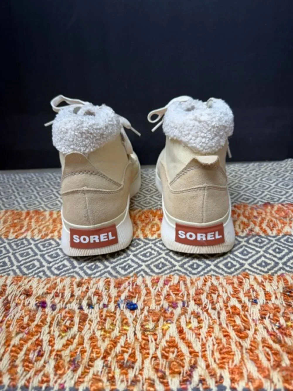Sorel Out 'N About Waterproof Sneakers Woman's Size 11